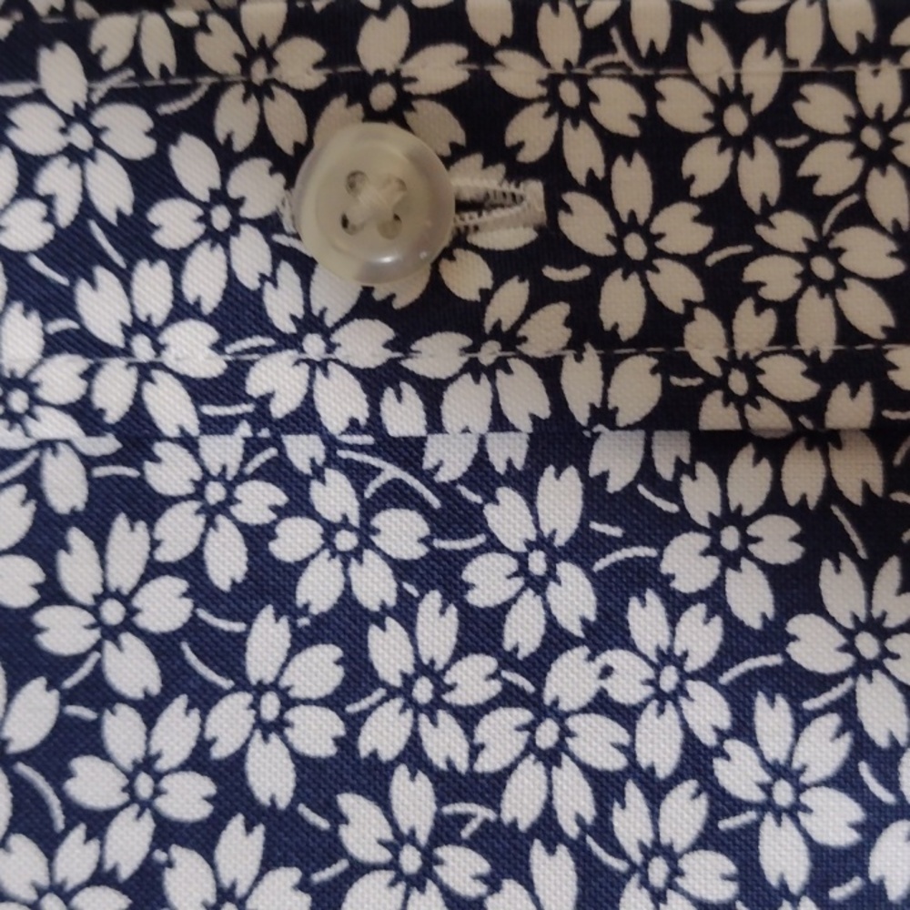 Land's End no-iron black and white cotton button-down shirt 12 - Picture 7 of 7